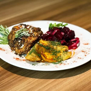 Hähnchenschenkel mit Kartoffeln